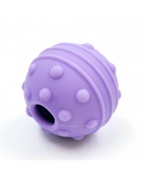 Hračka pes BUSTER Flex Ball, fialová 6,35cm